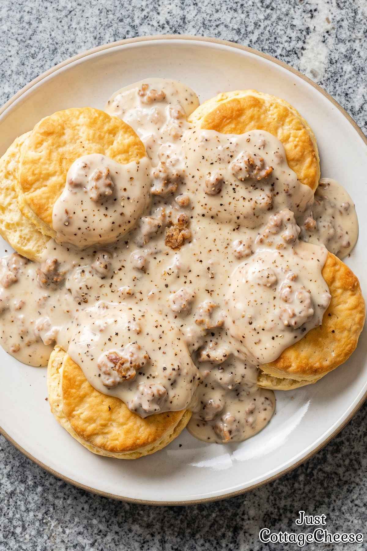 Hearty cottage cheese biscuits with gravy