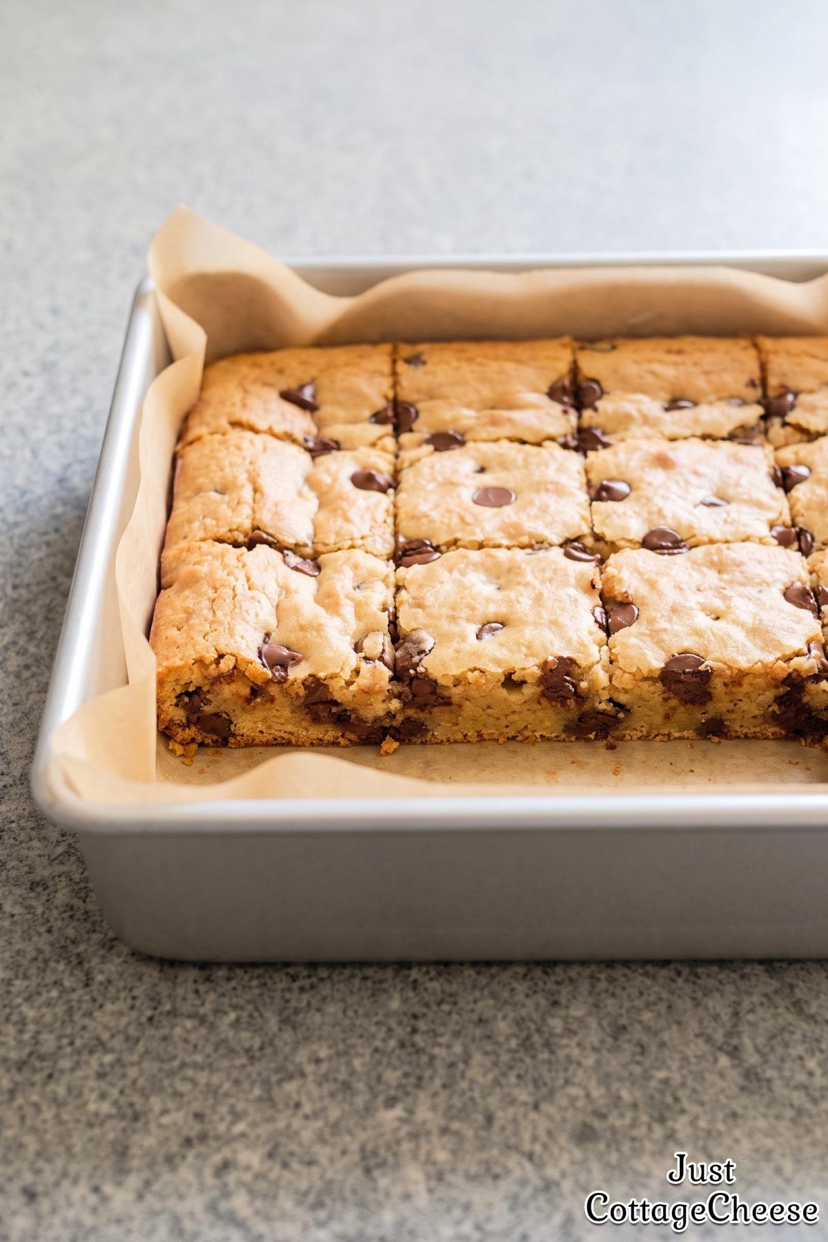 Chewy cottage cheese chocolate chip blondies