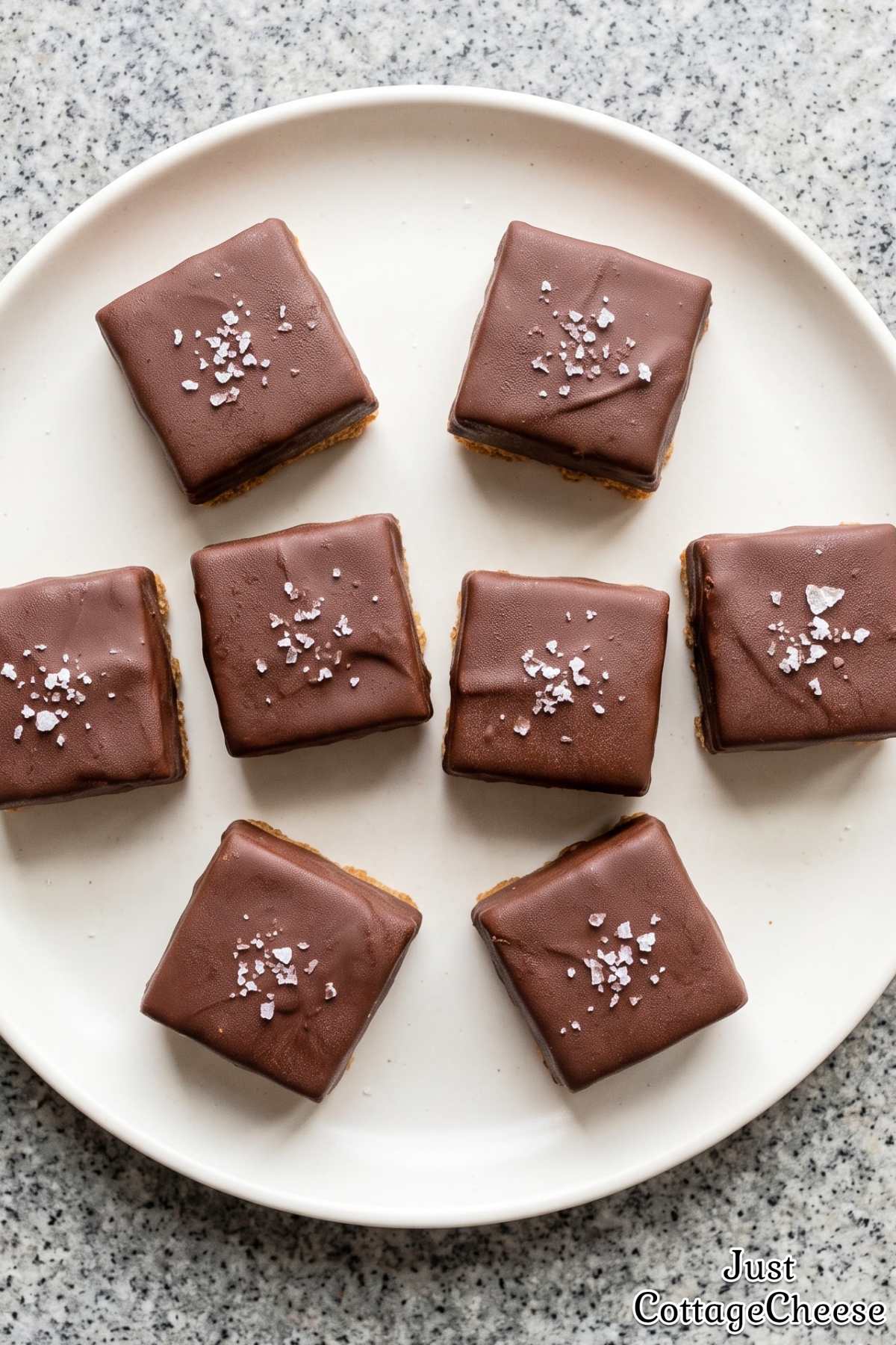 Cottage cheese chocolate dessert bites