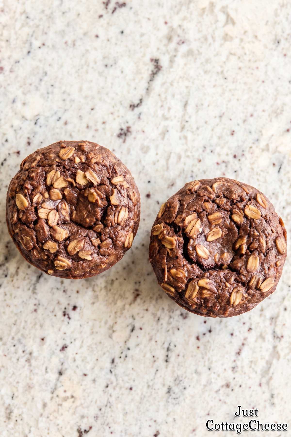 Protein cottage cheese chocolate oat cups