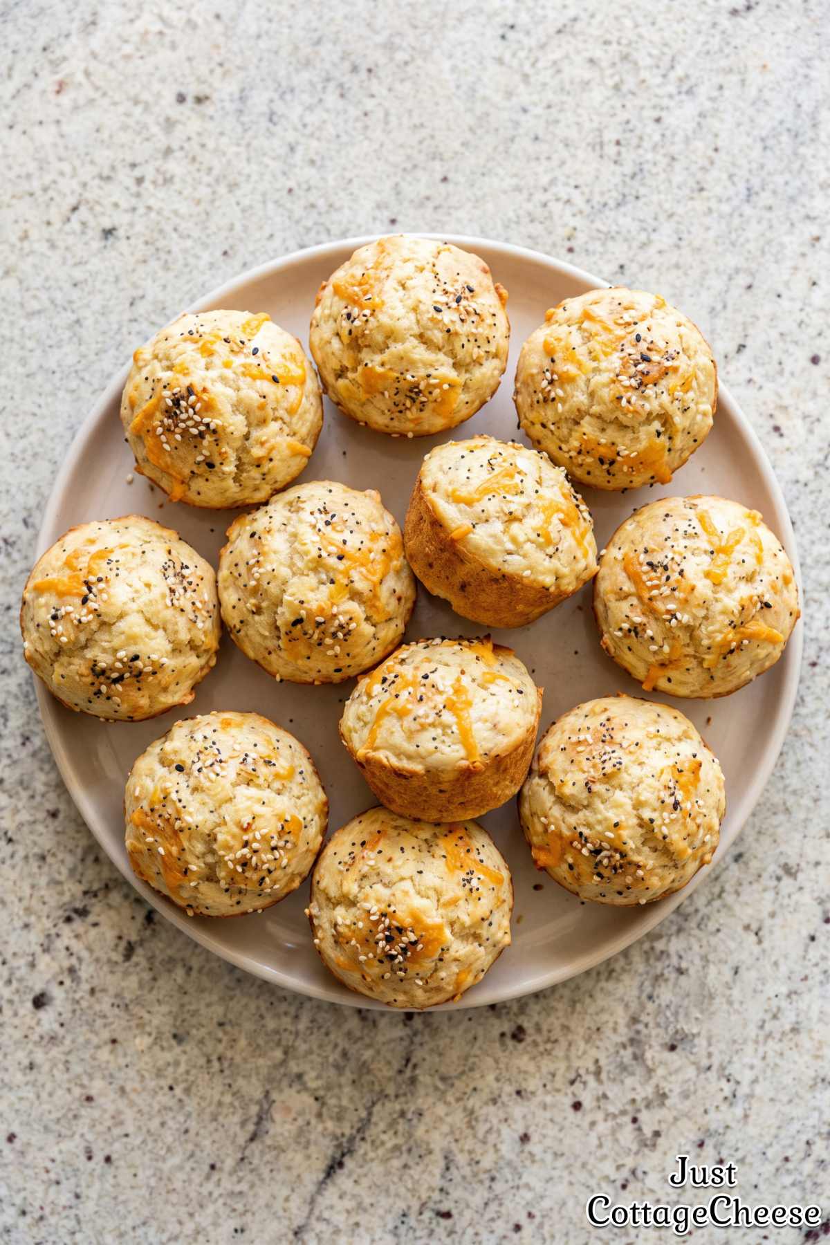 Easy cottage cheese bagel muffins