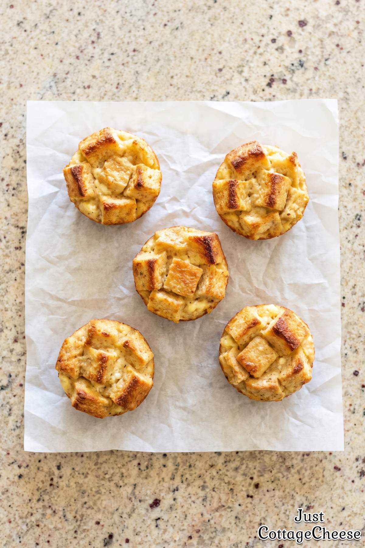 Warm French toast snack bites