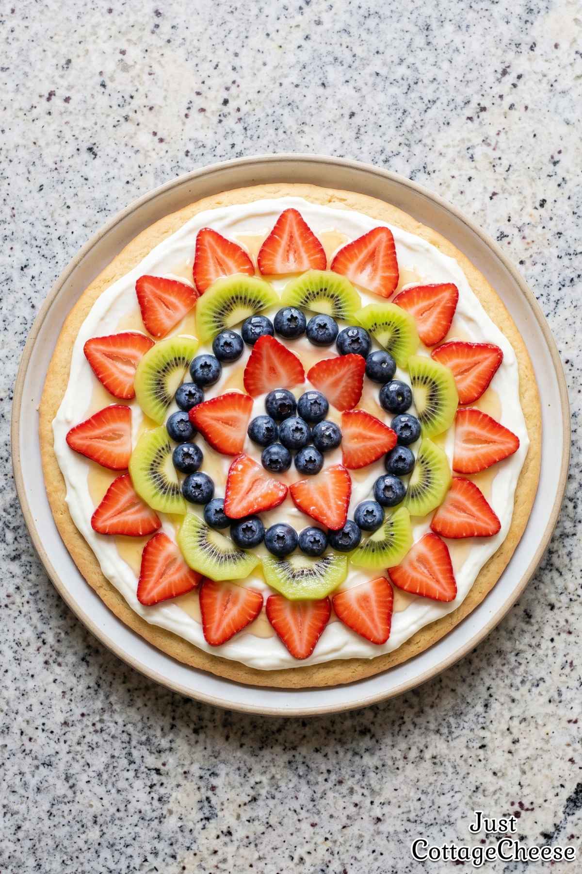 Creamy cottage cheese fruit pizza slice