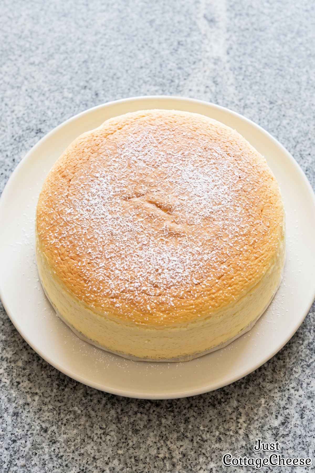 Light cottage cheese Japanese cheesecake
