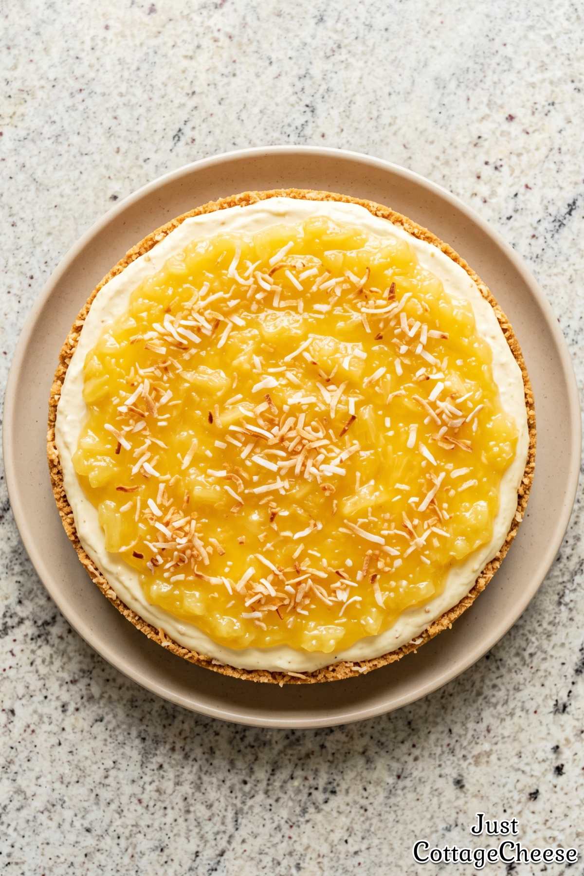 Fresh no-bake cottage cheese pina colada pie