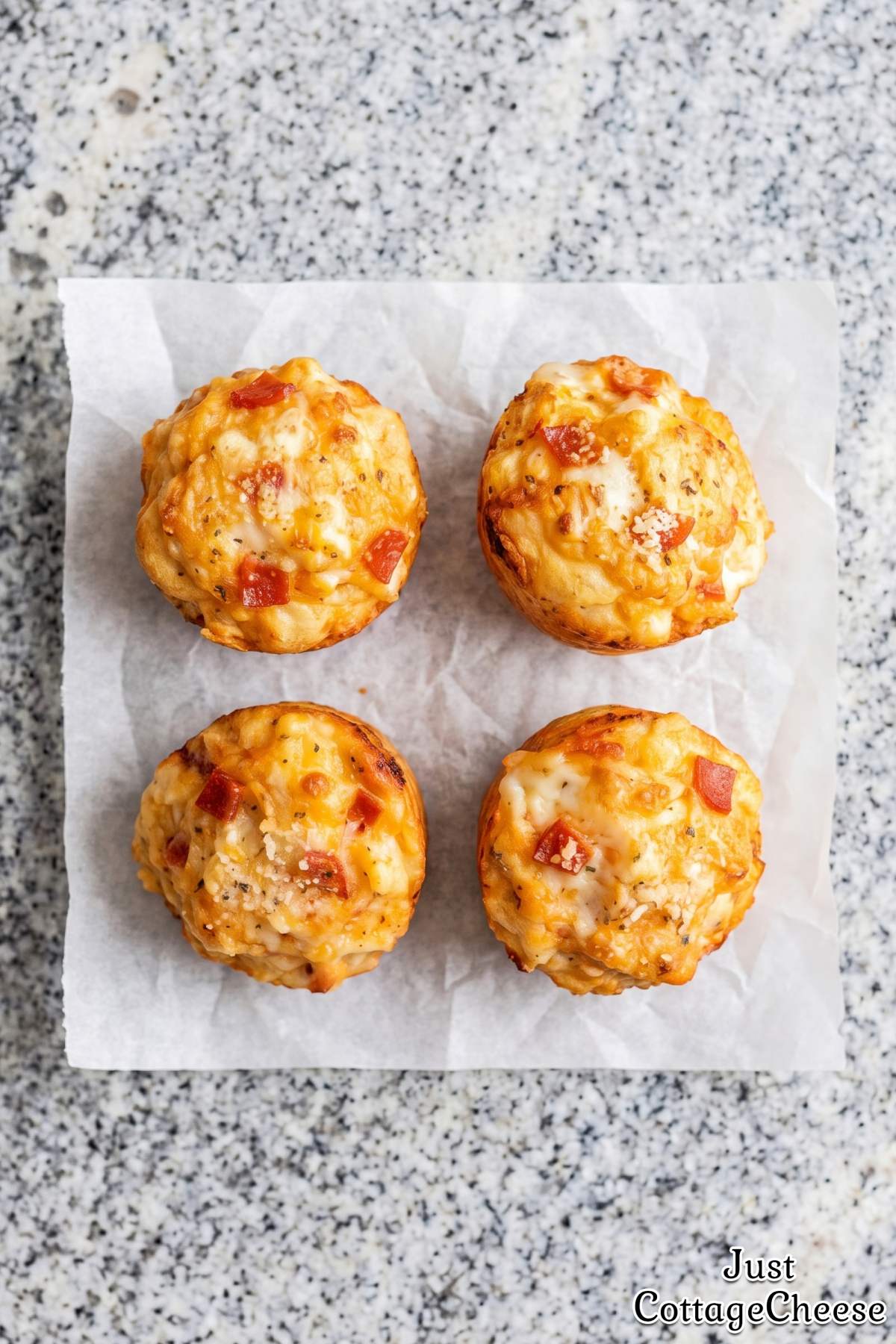 Easy cottage cheese pizza bites