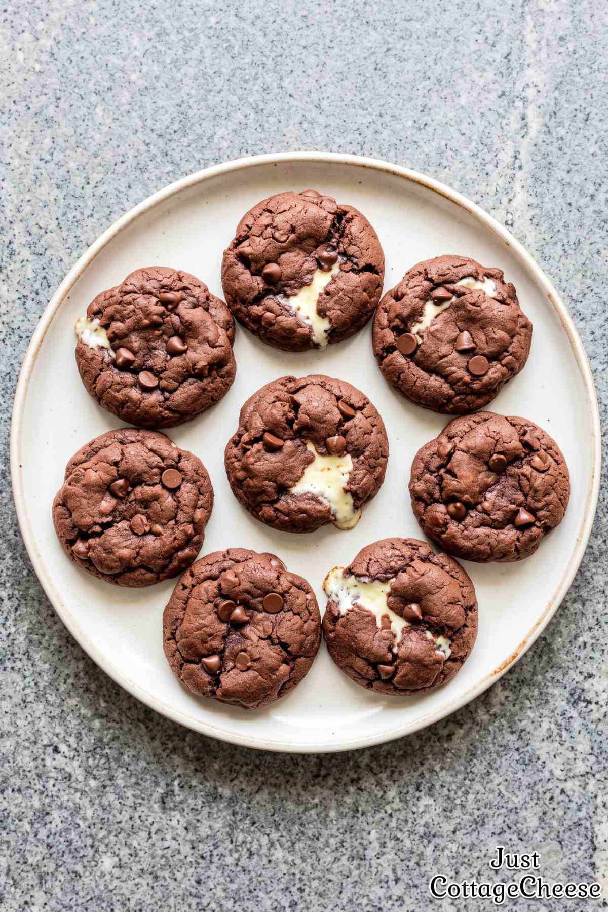 Soft chocolate cookies with cream center