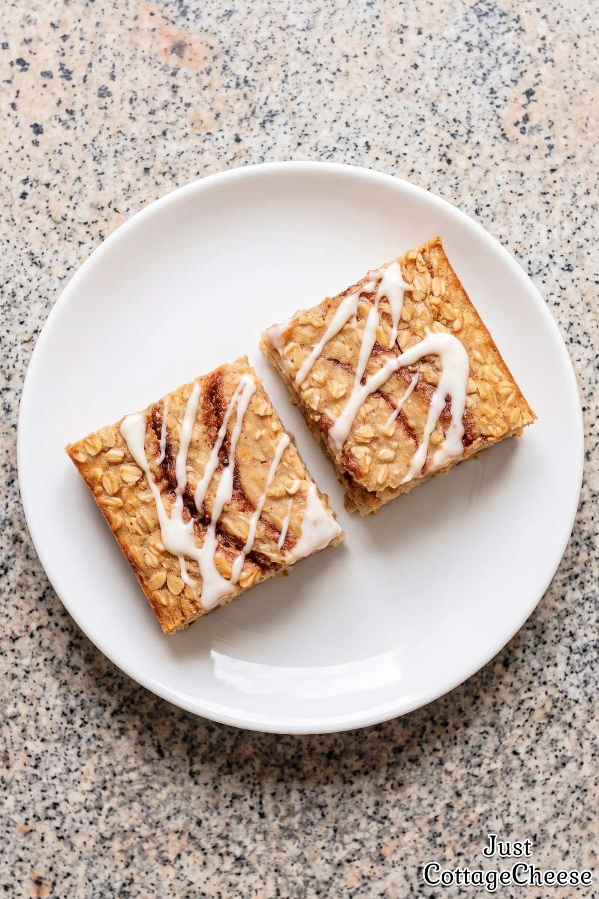 Sweet cinnamon swirl protein baked oats