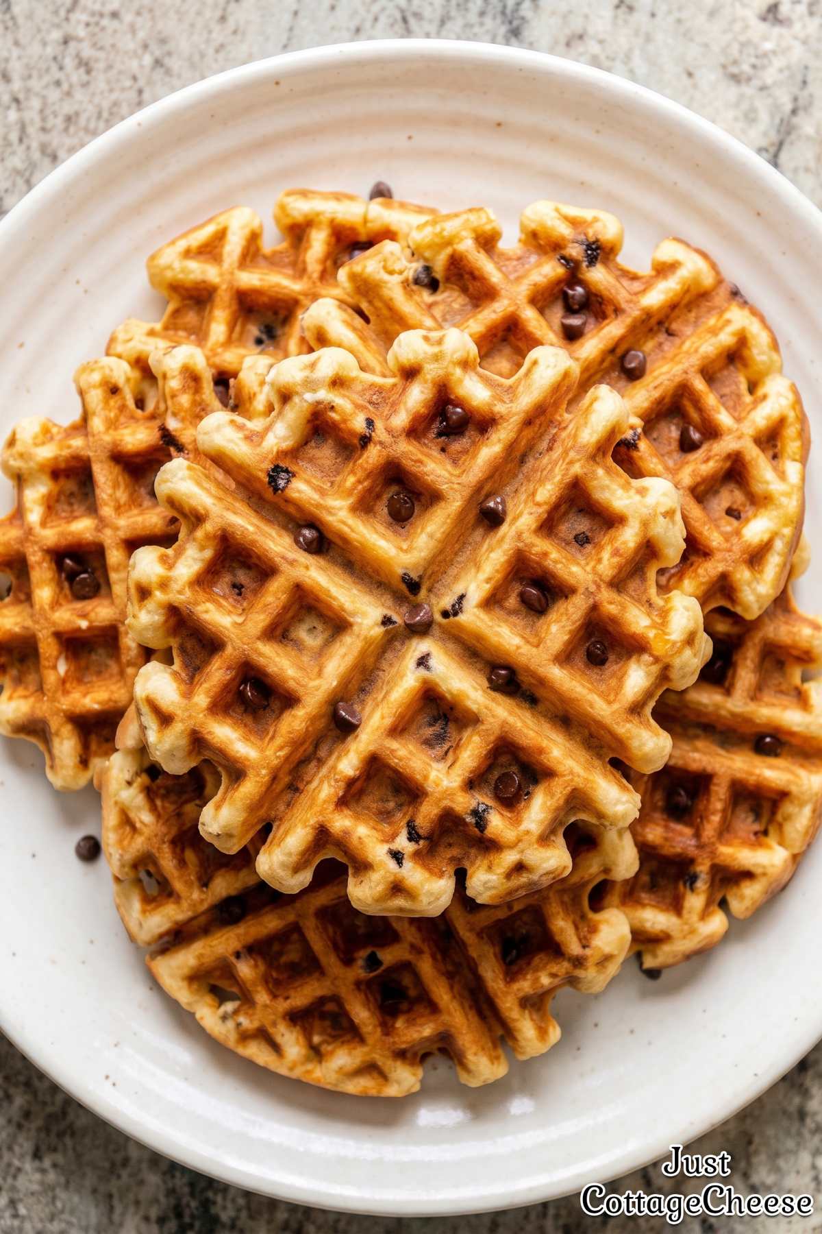 Easy vanilla protein cottage cheese waffles