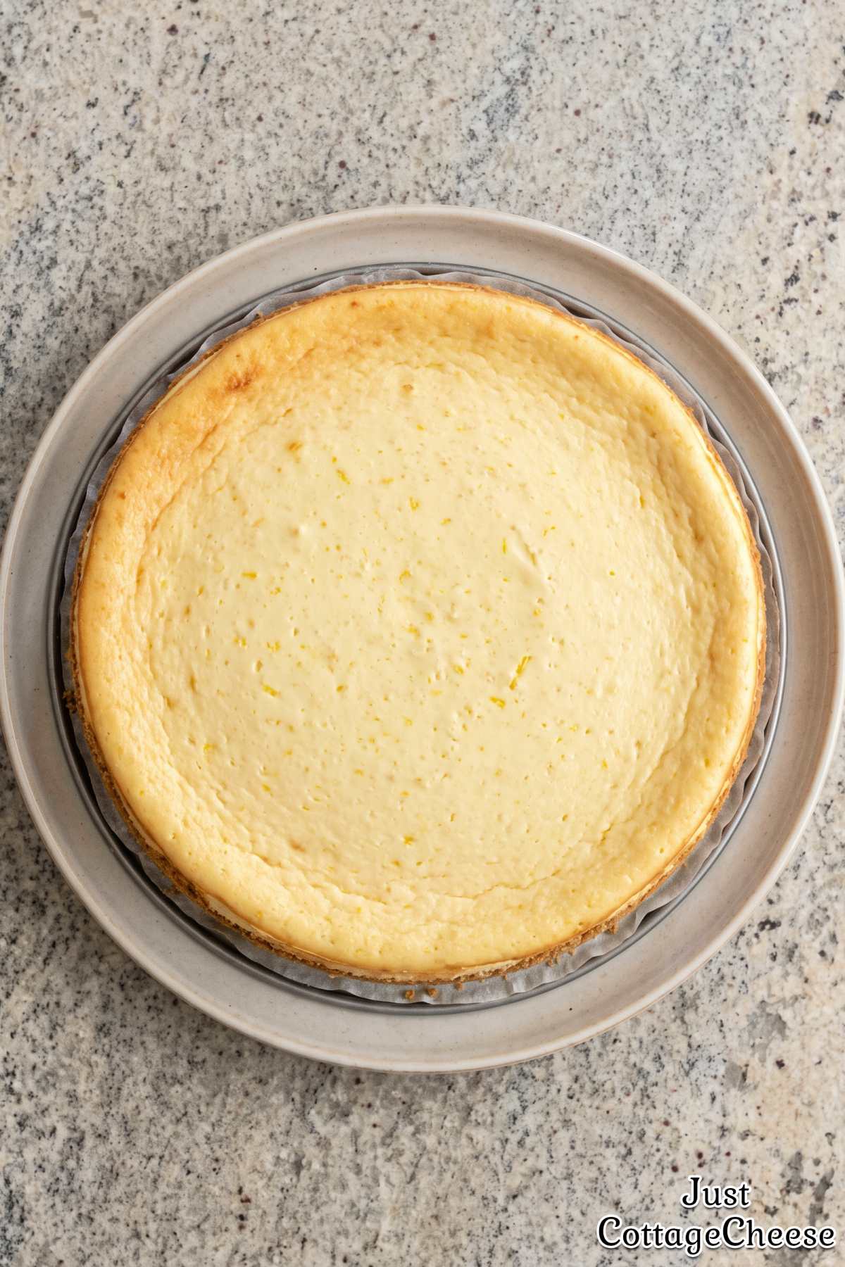 Light cottage cheese lemon cheesecake