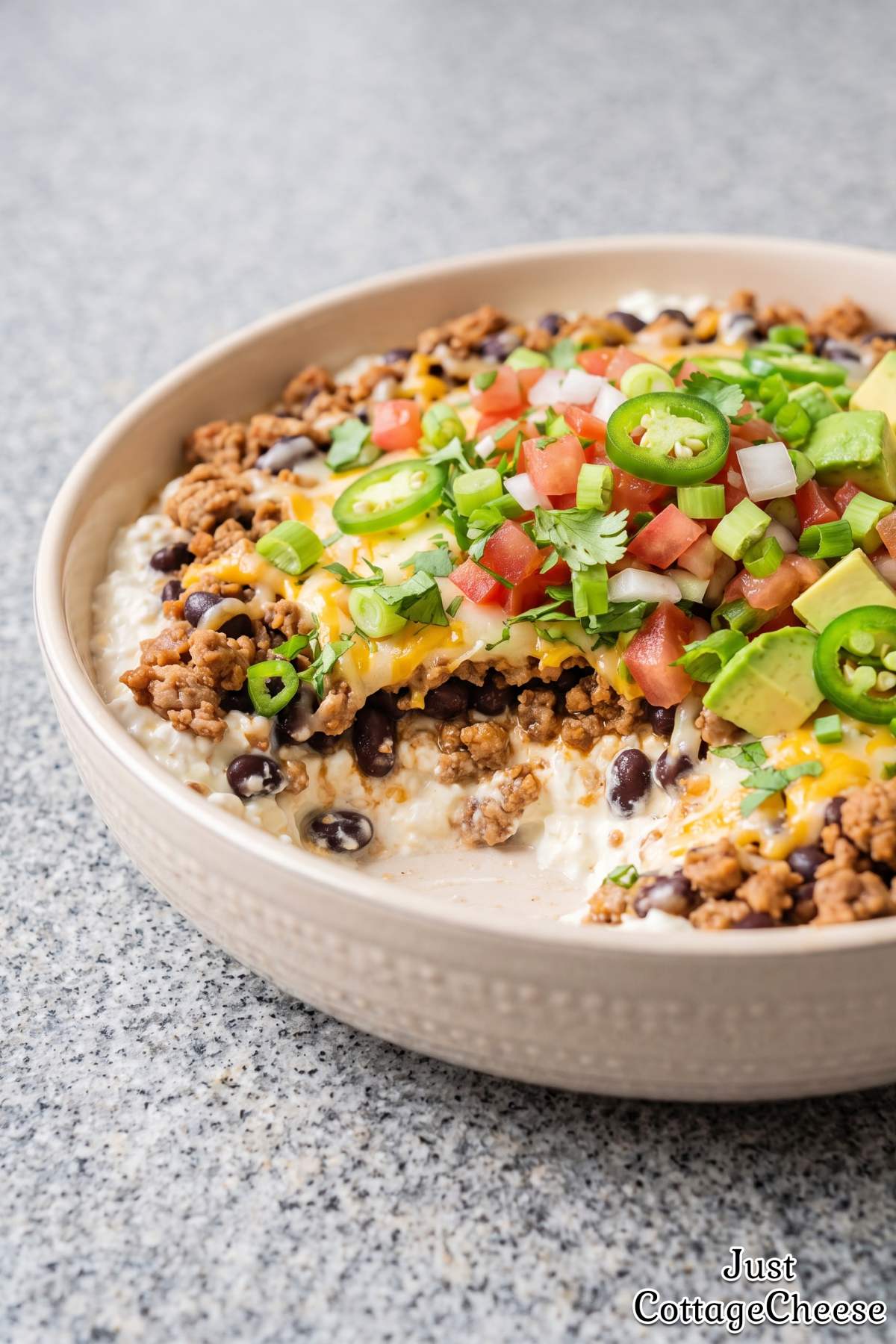 Easy high protein cottage cheese taco dip.