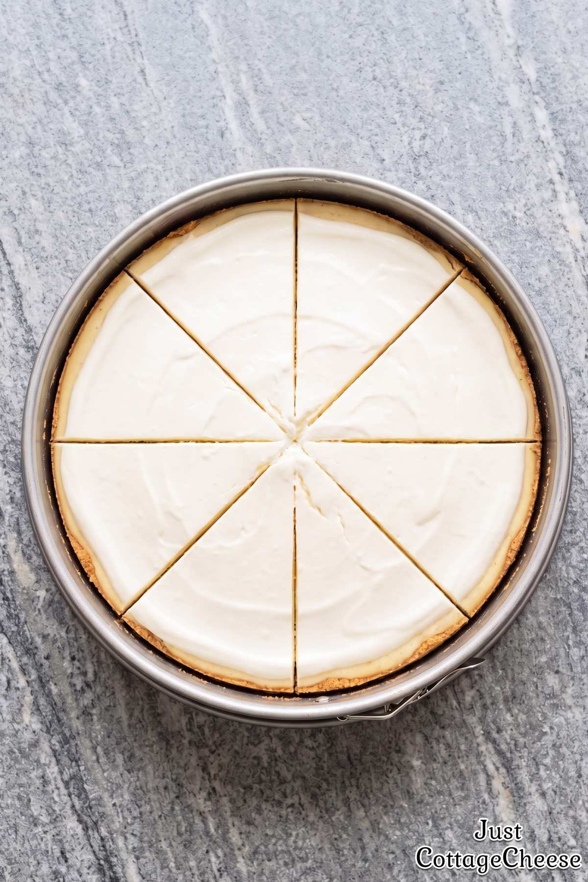 Smooth cottage cheese New York cheesecake