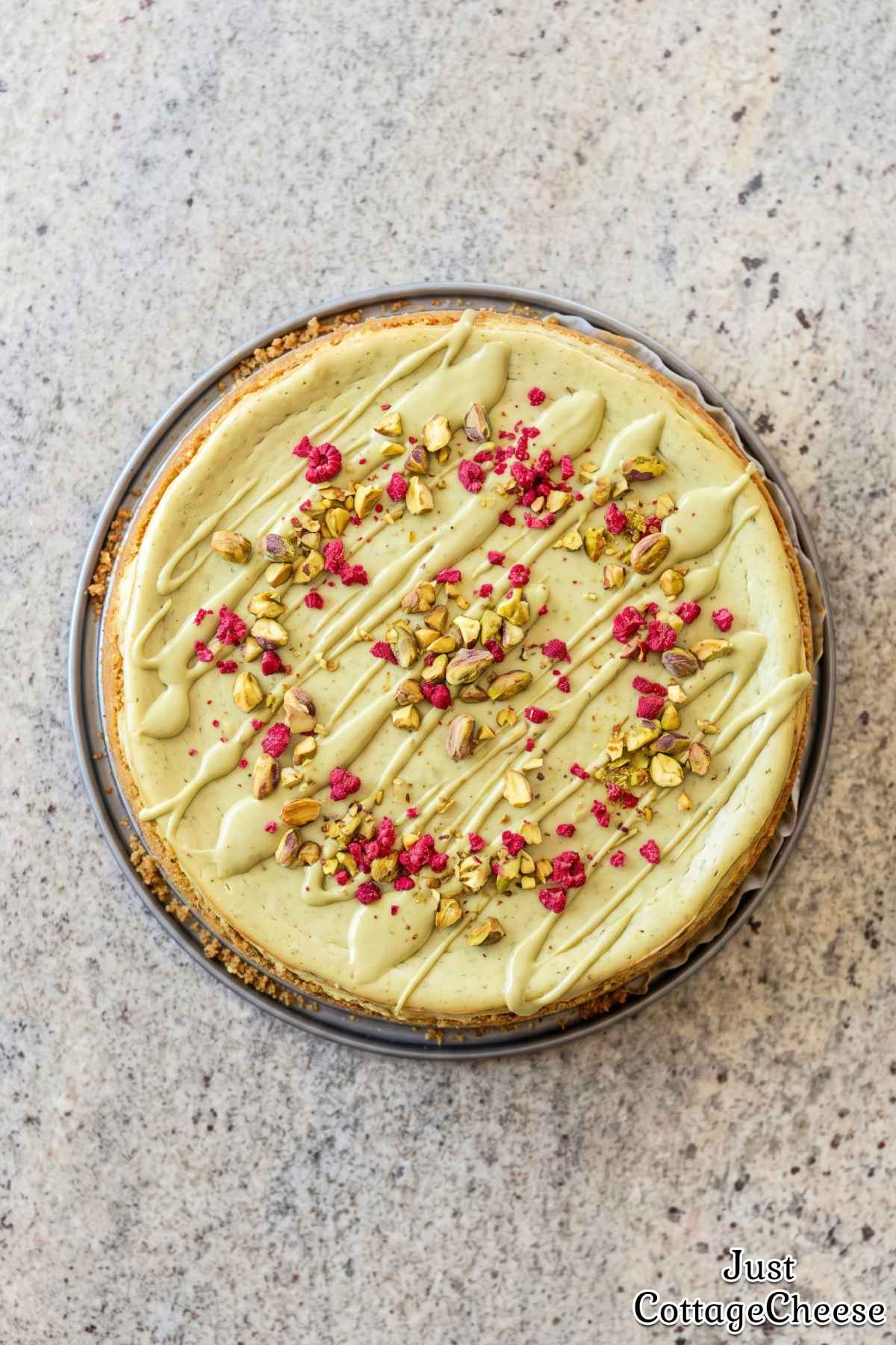 Chilled pistachio cottage cheese cheesecake
