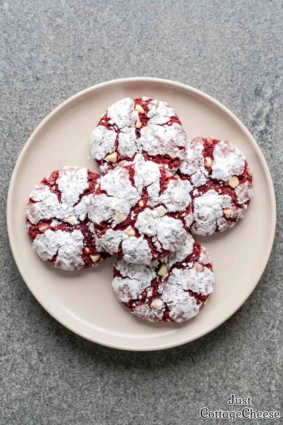 Fudgy cottage cheese red velvet cookies