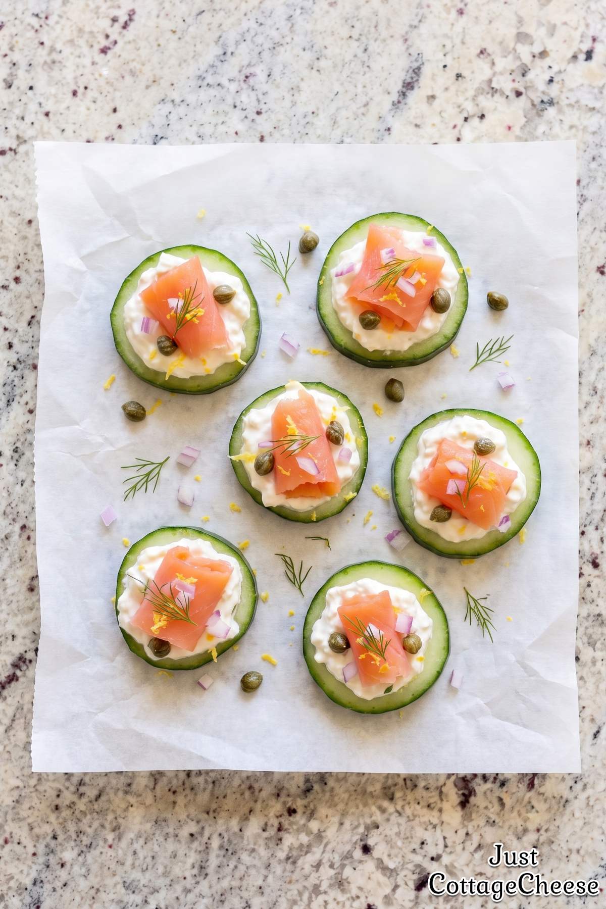 Healthy smoked salmon cucumber bites