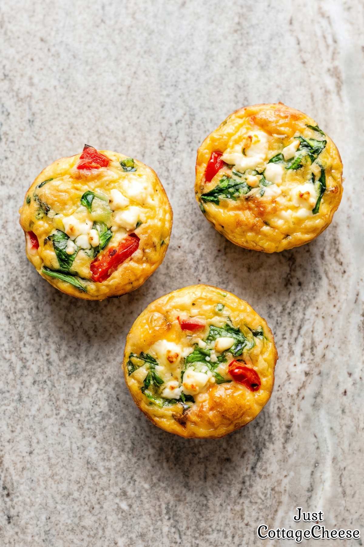 Easy baked cottage cheese egg bites with spinach