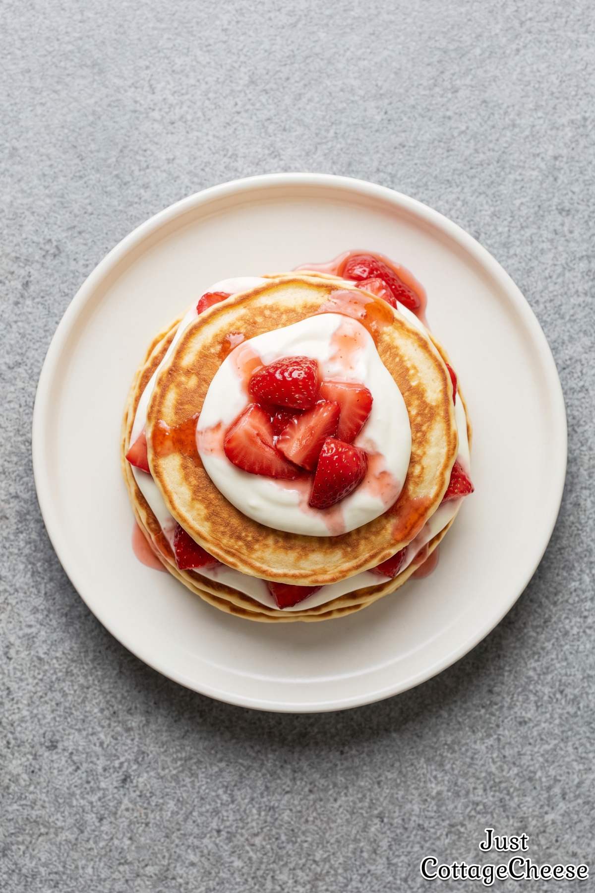 Cottage cheese protein strawberry pancakes