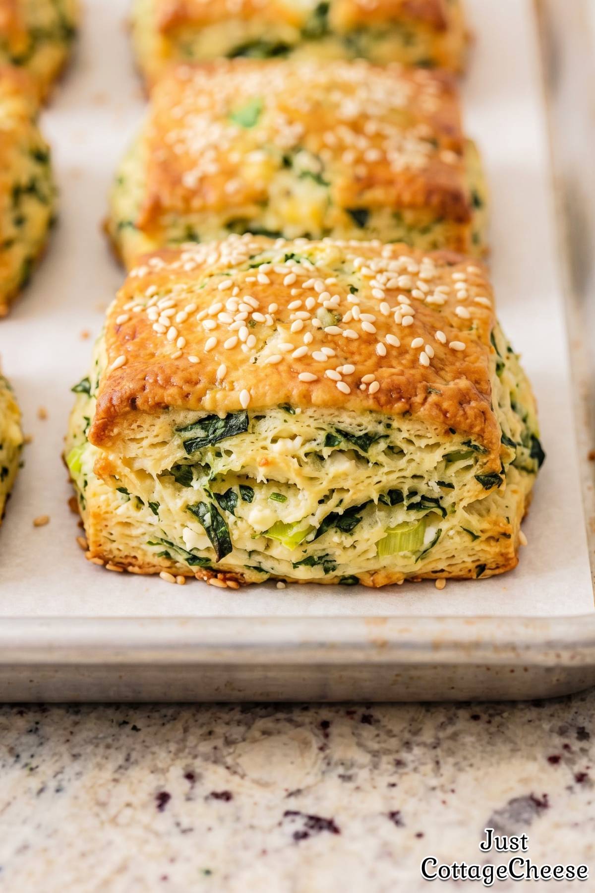 Soft cottage cheese and spinach biscuits
