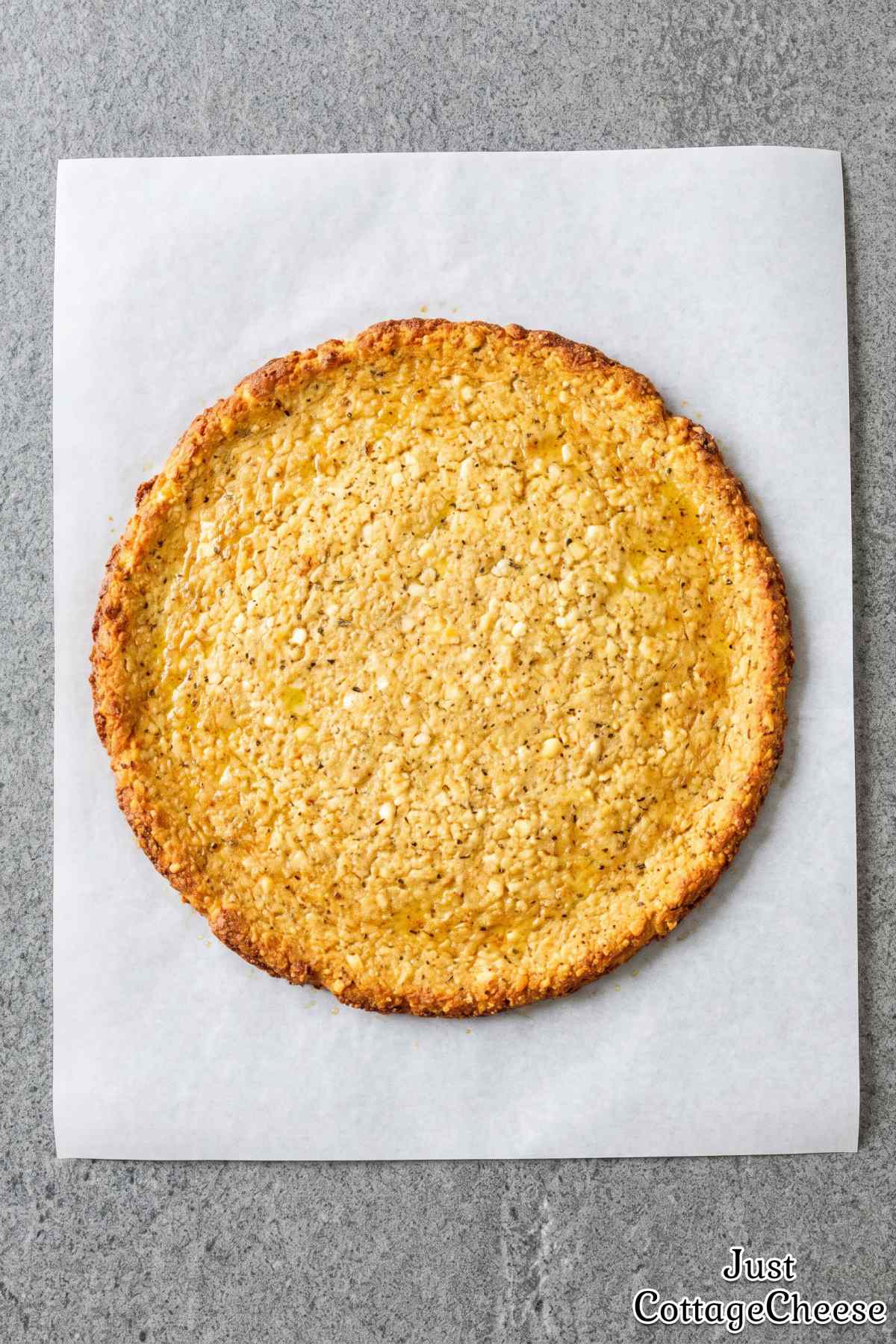 Simple keto cottage cheese crust